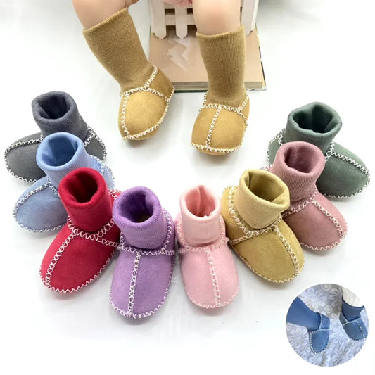 Chaussures douillettes imitation daim pour bébé